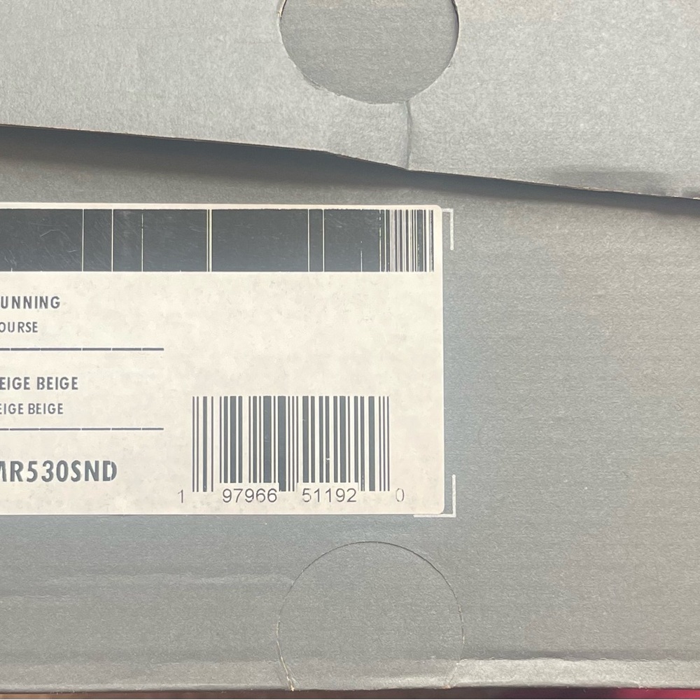 New Balance 530 Beige and Green Shoes - Picture 2 of 6